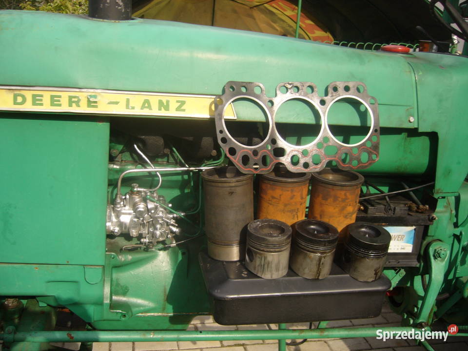 ciagnik john deere 310 lanz c330Mferguson zetor John Deere Majdan Królewski