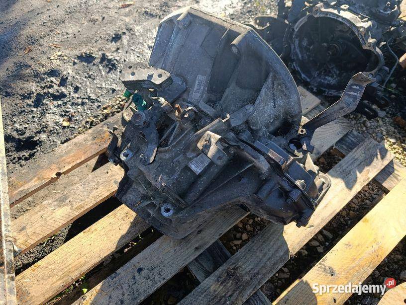 SKRZYNIA BIEGÓW MANUALNA RENAULT LAGUNA III 20