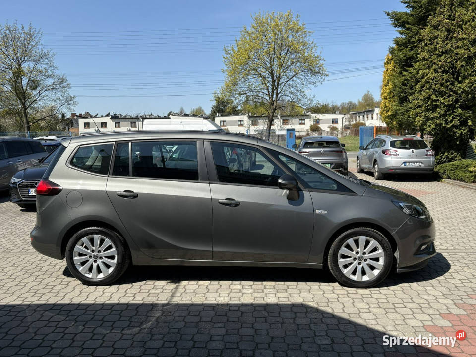 Opel Zafira Rezerwacja C 2011 1364cm3 Zafira śląskie Tarnowskie Góry