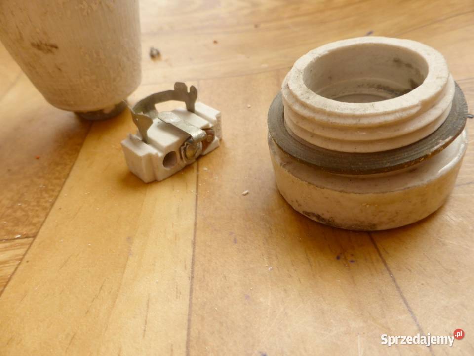 Stara oprawka ceramiczna z czasów PRL Pozostałe Głuchołazy