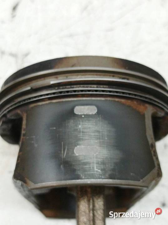 TŁOK KORBOWÓD 73L41 12 16V Opel Corsa V 2014 E