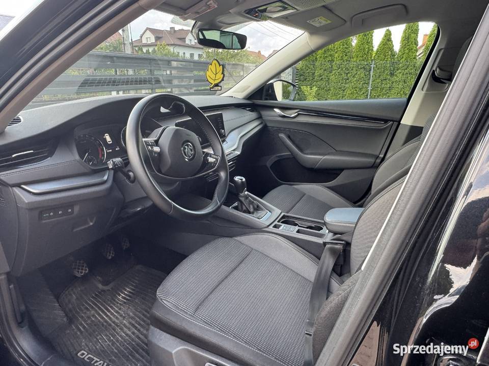 Skoda Octavia 20 TDI o mocy 150 Ambition salon ASR (kontrola trakcji)
