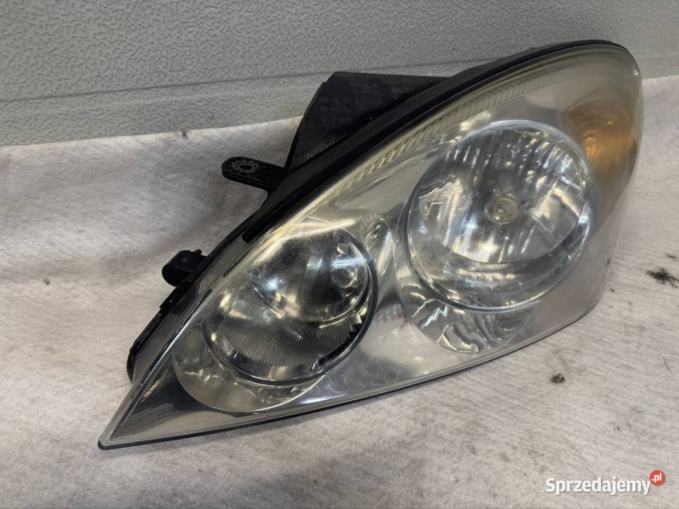 Lampa lewy przód Kia Ceed I 0709 śląskie Jasienica