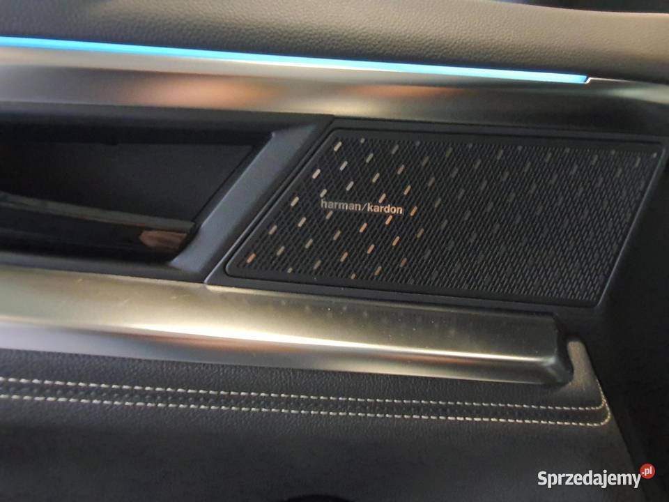 Austral 12 ETech Full Hybrid 200 Iconic MMT