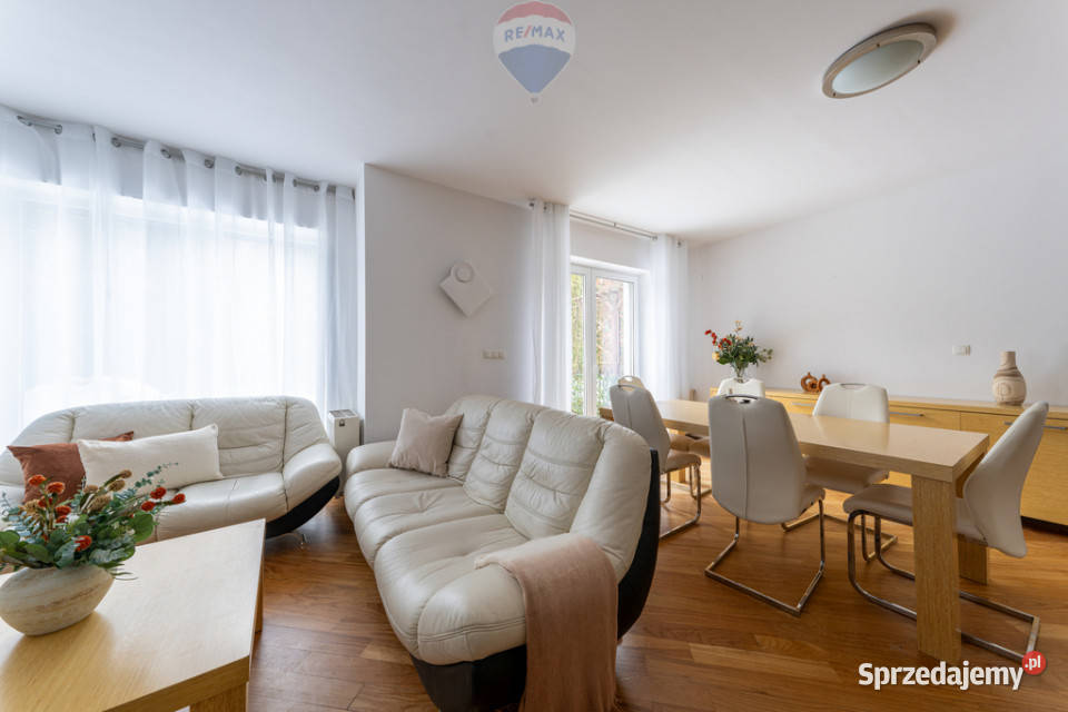 Segment 160 m z ogrodem w centrum Józefosławia siatka Józefosław