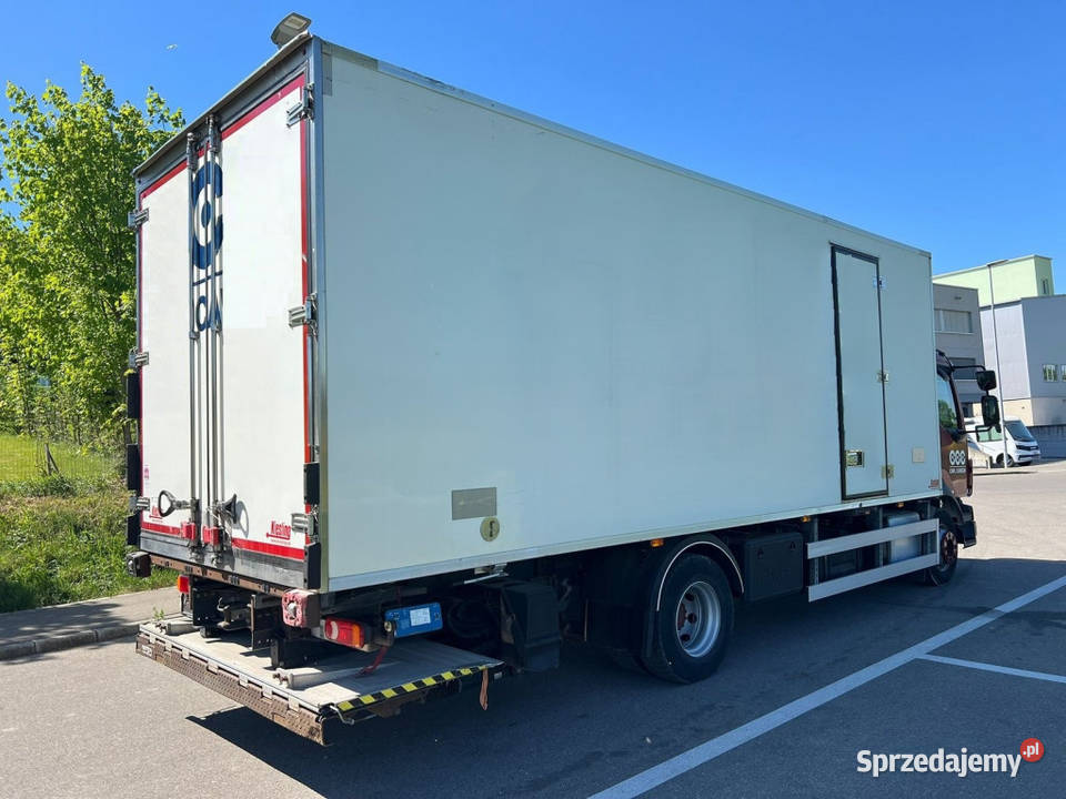 Chlodnia do miesa Hakowka Volvo FM mazowieckie Warszawa