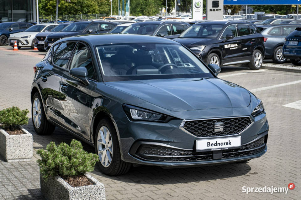 Seat Leon Style 15 TSI 115 IV 2020 lakier metallic Łódź