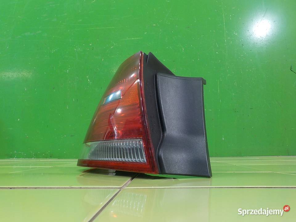 BMW E92 LIFT 20D AUT 10r 2D lampa lewa tyl osobowe Suków
