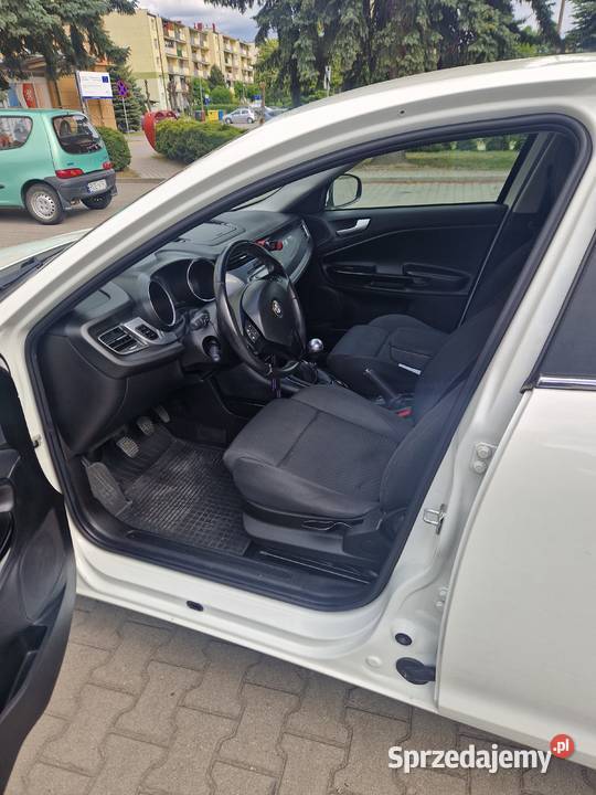Alfa Romeo Giulietta DISTINTIVE 14 TB 16V 120 poduszka powietrzna Jasło