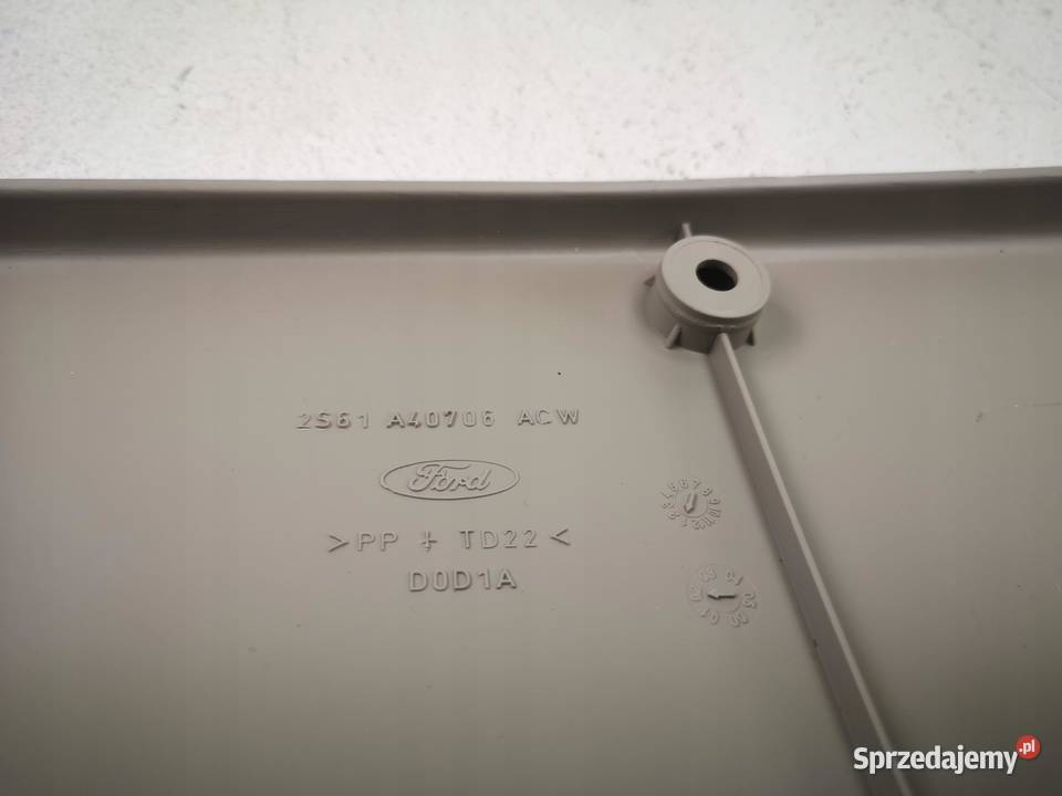 OSŁONA KLAPY BAGAŻNIKA FORD FIESTA V 20022008 sprzedam