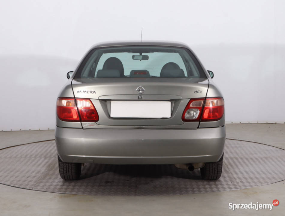Nissan Almera 15 dCi klimatyzacja Almera Piaseczno sprzedam
