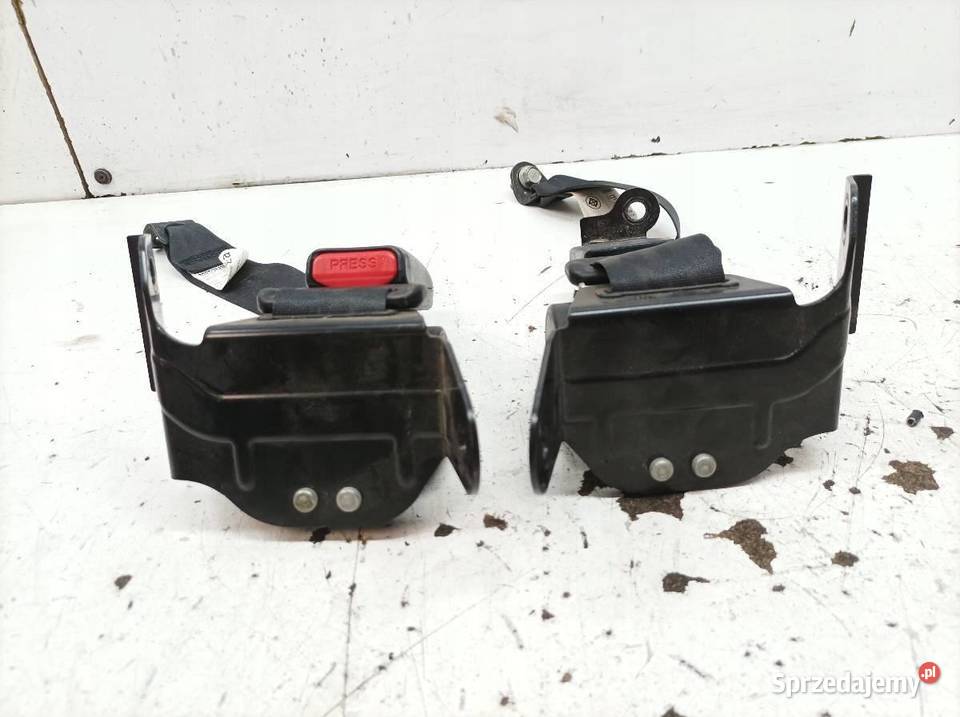 PAS BEZPIECZEŃSTWA PRAWY LEWY TYŁ KPL 622168800 Rok produkcji 2017 świętokrzyskie