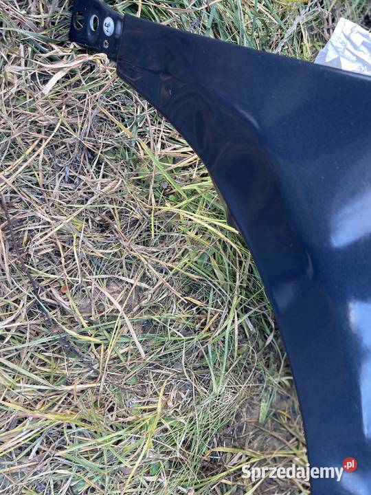 Błotnik prawy przód Volvo xc60 osobowe Białystok sprzedam