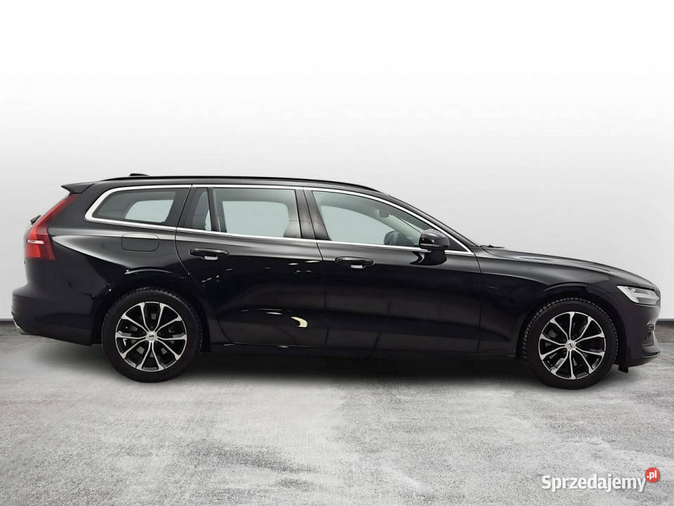 Volvo V60 20 B3 B Core Z Polskiego Salonu Warszawa