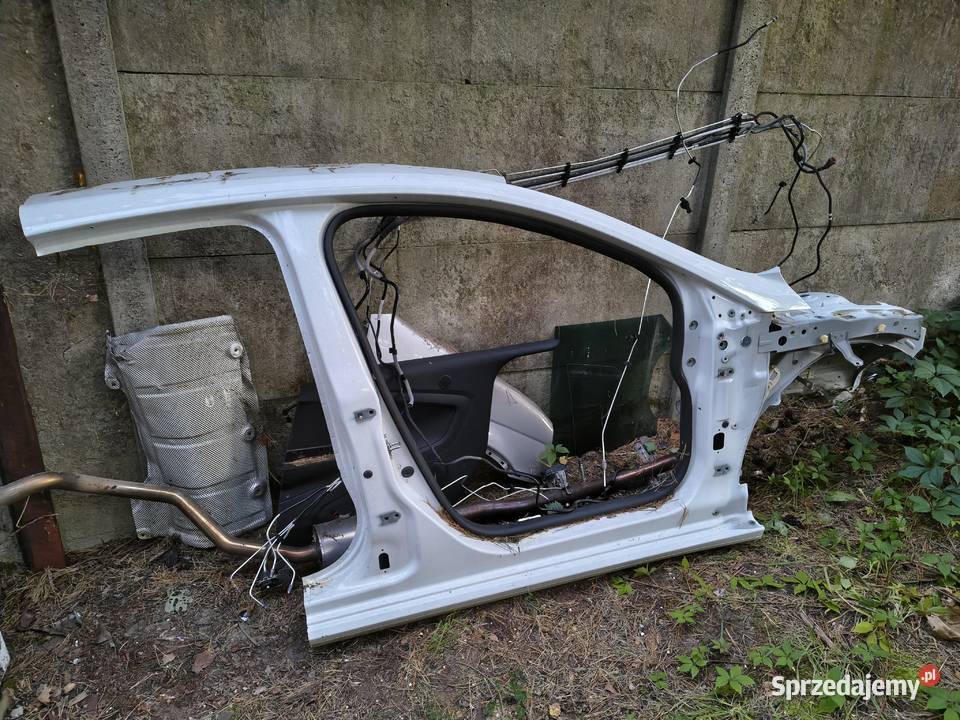Renault Megane IV prog slupek prawy Kielce sprzedam