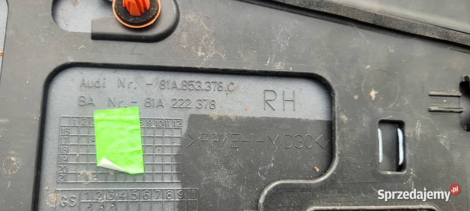 OSŁONA SŁUPKA LISTWA PRAWY TYŁ AUDI Q2 Ruda Śląska