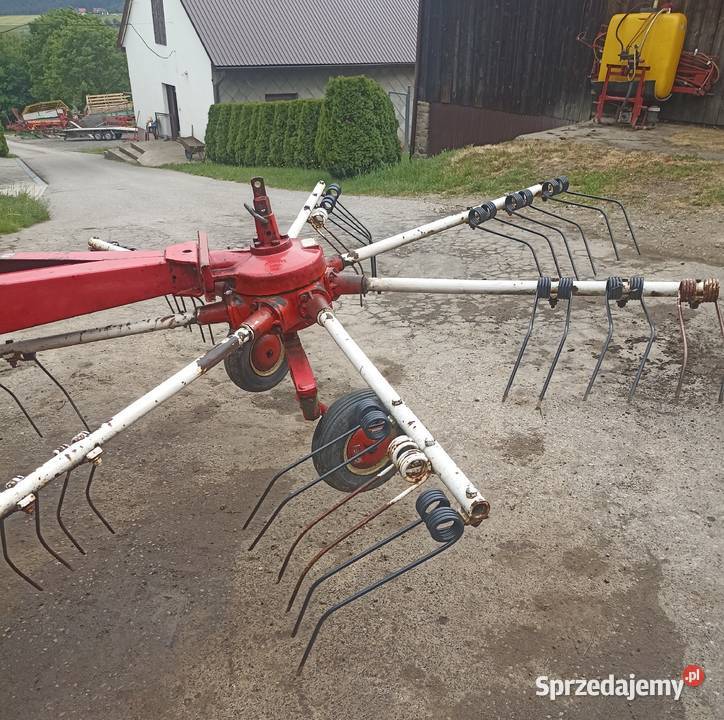 Zgrabiarka karuzelowa KUHN GA 280 SP małopolskie Pisarzowa
