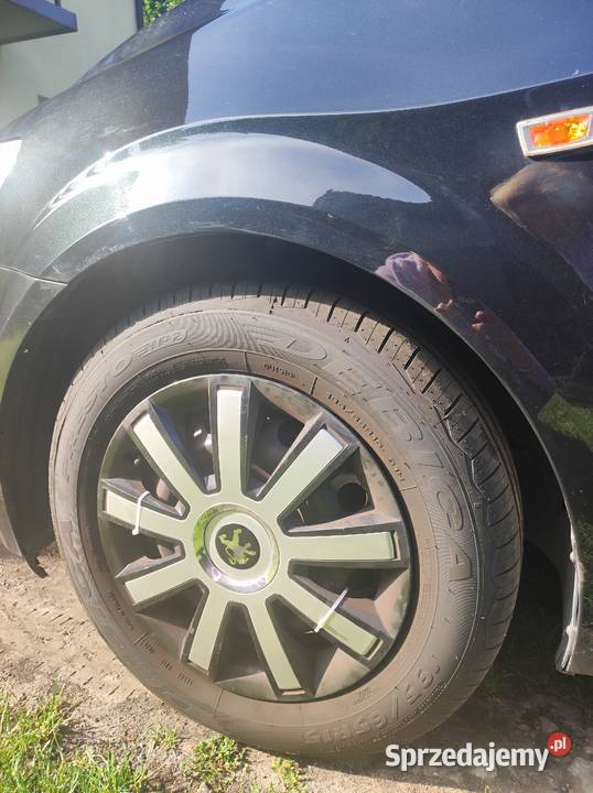 Chevrolet Aveo 12 2011 kobiety doinwestowany Zgierz