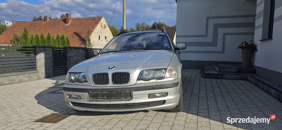BMW E46 TOURING 2001r 19 benzyna wszystkie Kombi Seria 3 dolnośląskie Wykroty