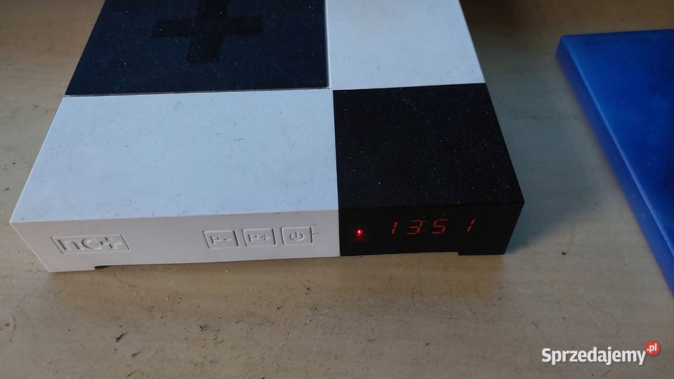 Sprzedam dekoder telewizji na karte canal