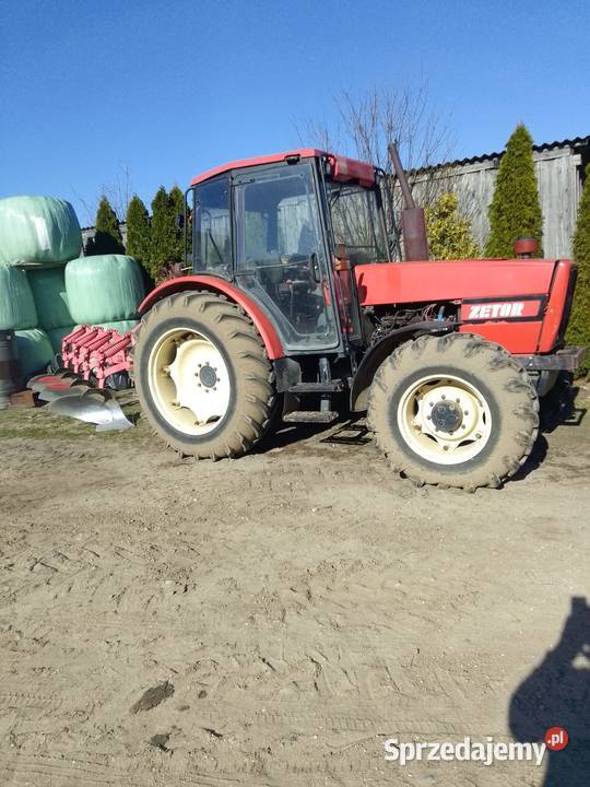 Sprzedam Rozrzutnik 8t nieuszkodzony Kobylaki-Konopki