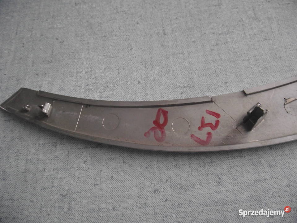 Ford Focus listwa chrom zderzaka przedniego osobowe Listwy i nakładki