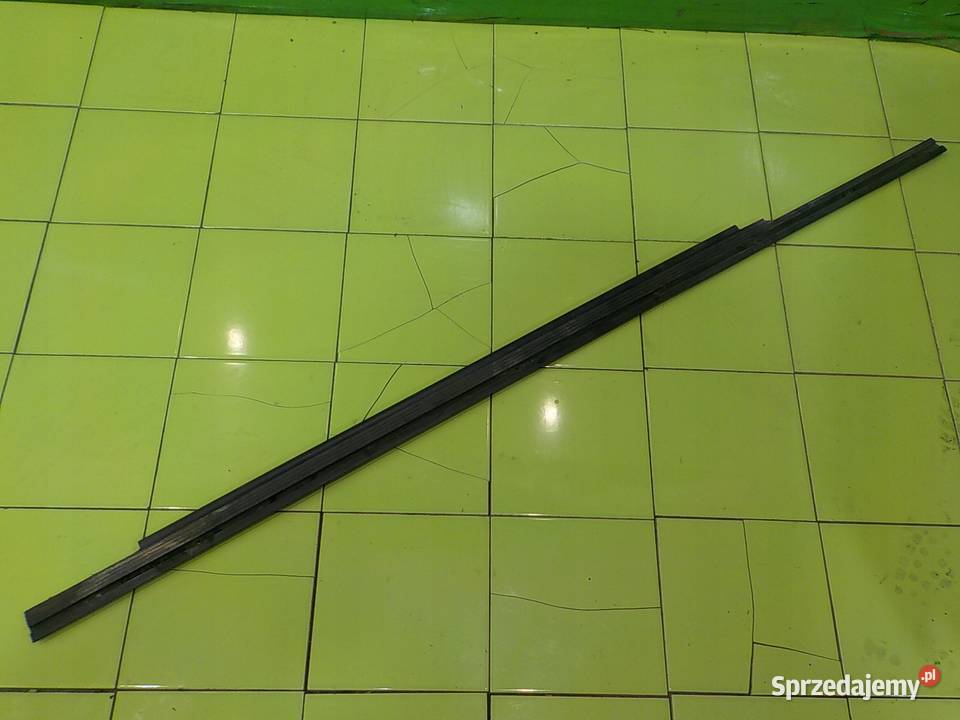 LANCIA BETA 20 B 83r COUPE 2D listwa progu prawa osobowe Suków sprzedam