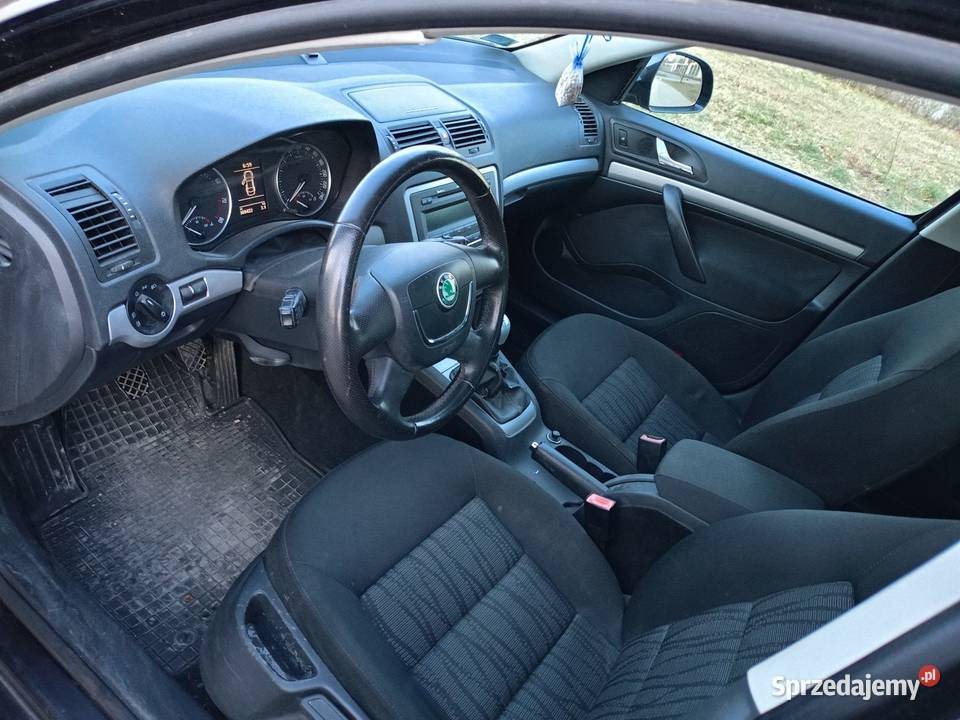 SKODA OCTAWIA 2 FL 4 x 4 1800cm3 Wrocław
