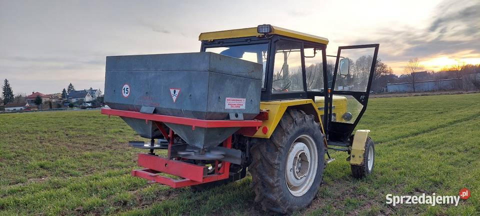 Rozsiewacz do nawozu 2 tarczowy hydrauliczny na warmińsko-mazurskie
