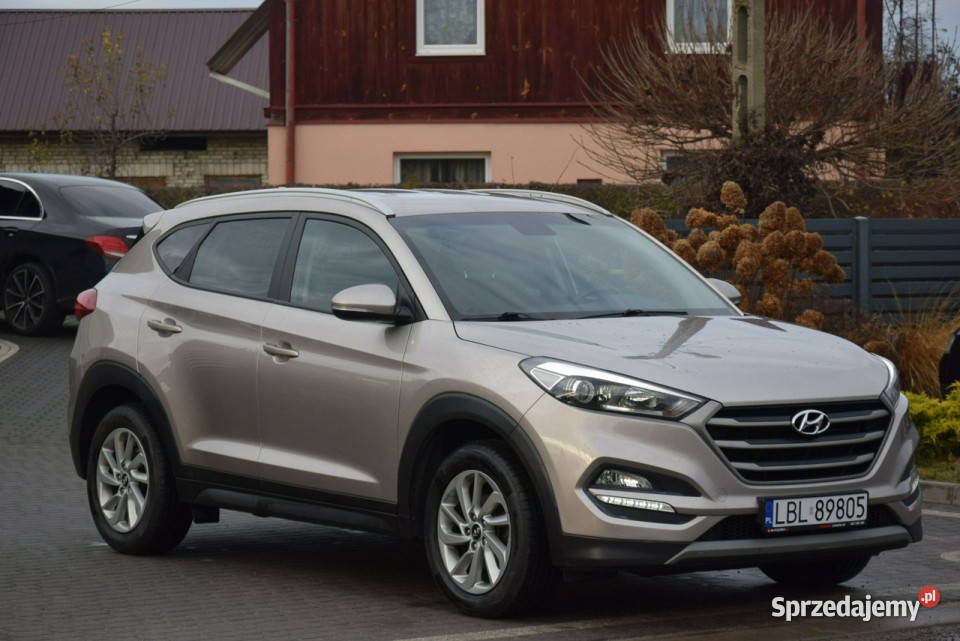Hyundai Tucson 17D Automat Navi Kamera 2017r 137 garażowany Majdan Sieniawski