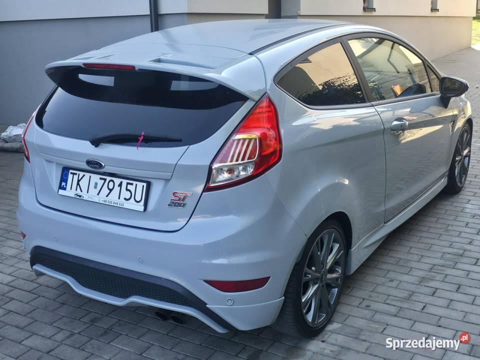 Ford Fiesta 16 Benzyna Serwisowany Gwarancja serwisowany w ASO Piekoszów sprzedam