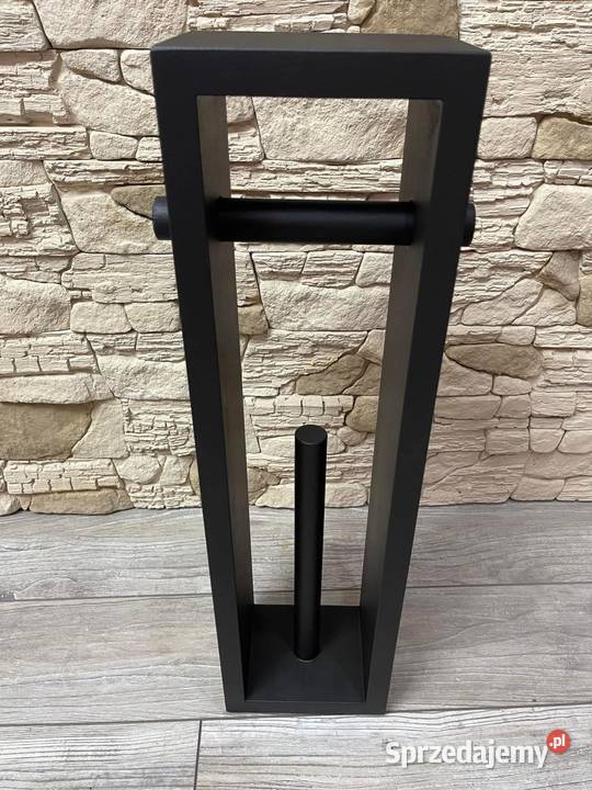Stojak drewniany na papier toaletowy czarny i Wyposażenie wnętrz Dębica