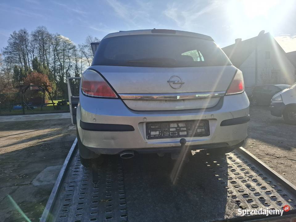 Klapa tył opel astra h kod lakieru 157 Małkinia Górna