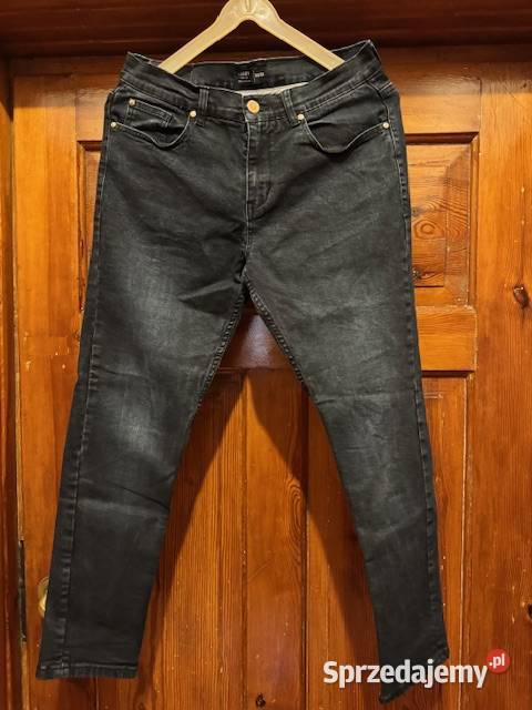 Jeansy męskie 3232 Carry czarne z przetarciami Rozmiar S Odzież codzienna śląskie Częstochowa