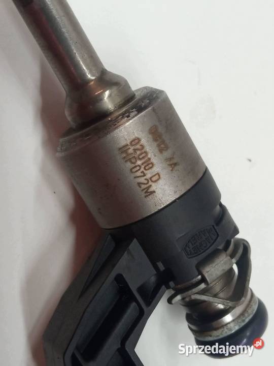 WTRYSKIWACZ 03C906036M 14 TSI Skoda Octavia II