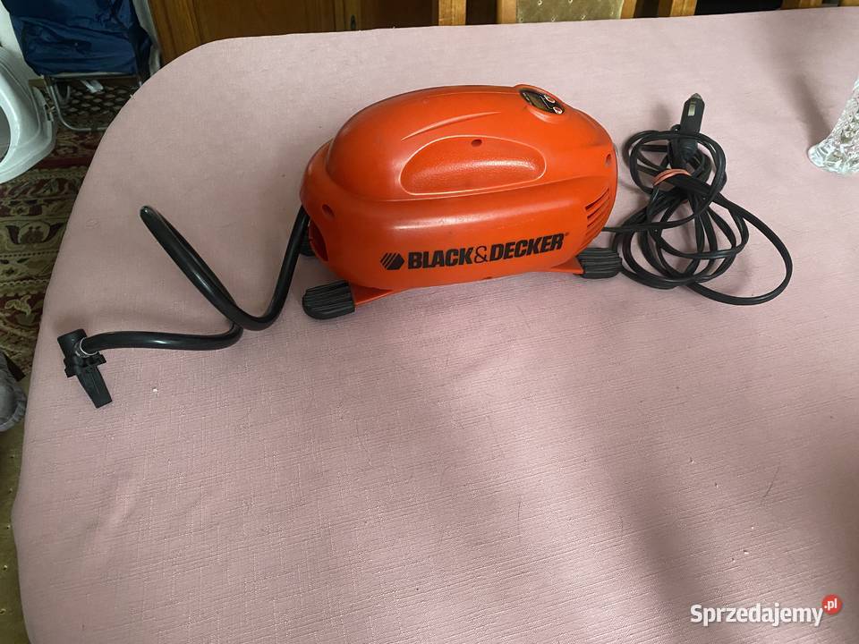 Kompresor samochodowy Black Decker ASI200