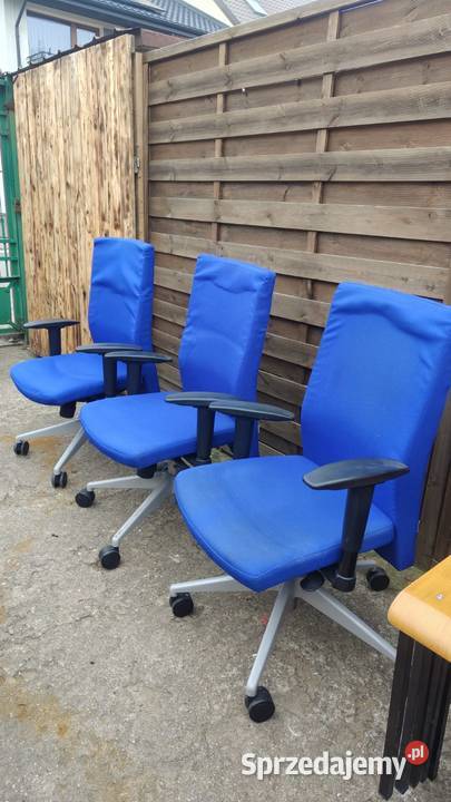 Krzesło Profim Plus fotel obrotowy niebieskie Fotele i krzesła obrotowe mazowieckie