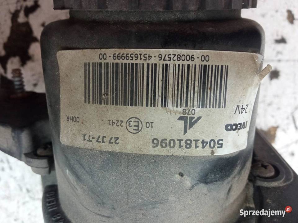 HALOGEN PRAWY PRZÓD 07R 504181096 Iveco Stralis sprzedam