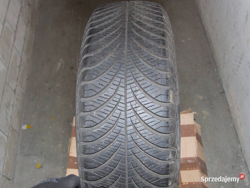 Opona całoroczna good year 4 season 1856515 sprzedam