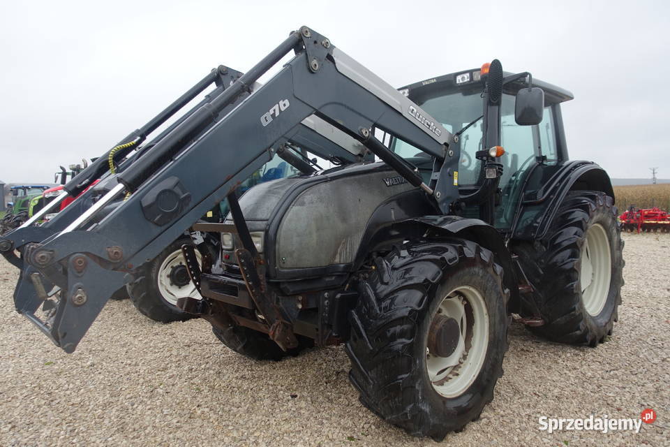 Valtra t191 z ładowaczem Massey Ferguson