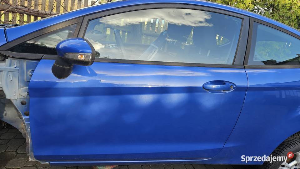 Ford Fiesta mk7 błotnik prawy NIEBIESKI NAUTICAL osobowe Wąchock