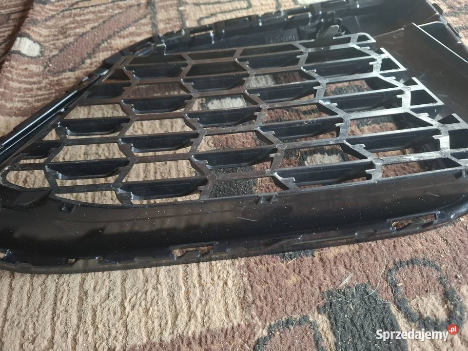 BMW 5 G30 LCI MPAKIET KRATKA ZDERZAKA PRAWY osobowe Listwy i nakładki Międzychód