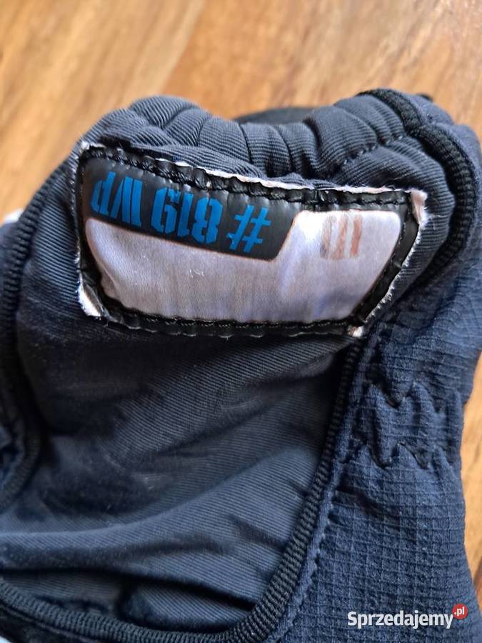 męskie zimowe rękawice 3M są nowe ale posiadają