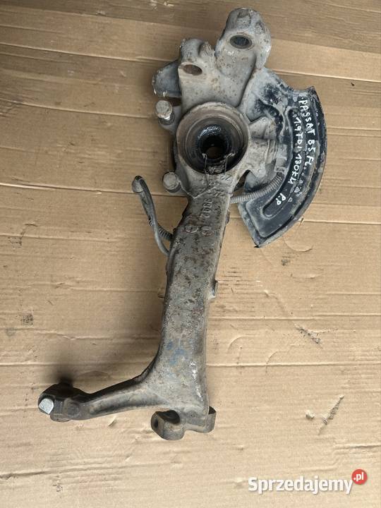 Zwrotnica prawy przód Passat b5 fl 19tdi 130 osobowe kujawsko-pomorskie Bydgoszcz sprzedam
