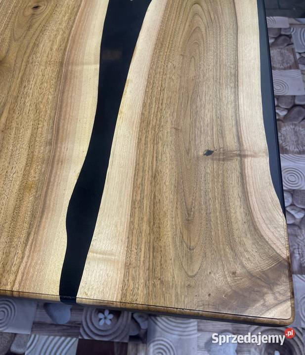 Stół z żywicą orzech mazowieckie sprzedam