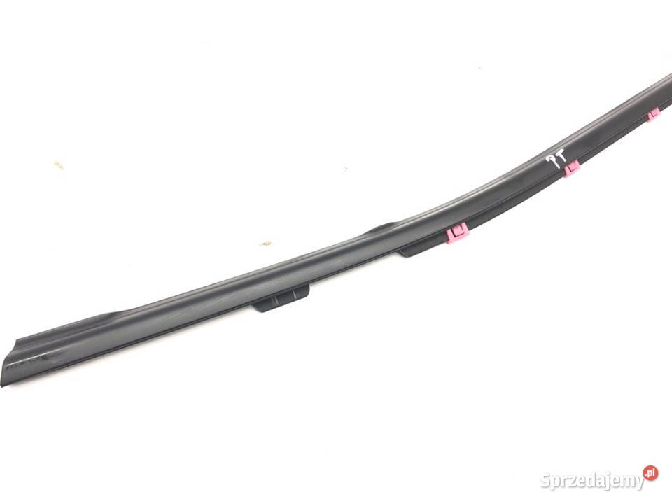 LISTWA ZGARNIAJĄCA TYŁ PRAWA KIA STONIC osobowe podkarpackie