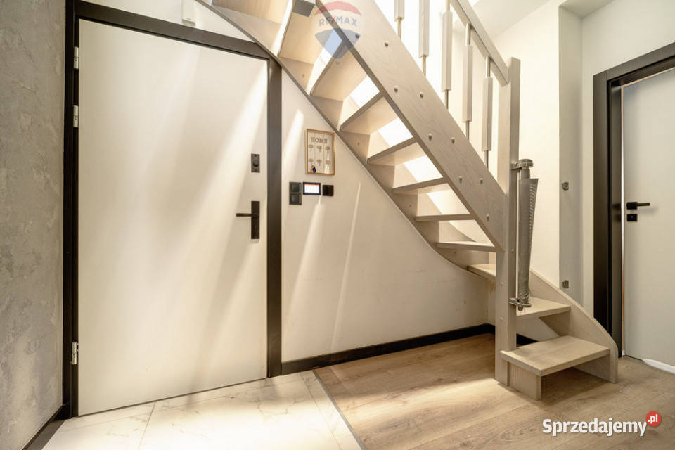 Dwukondygnacyjne mieszkanie w wysokim Nowy Targ