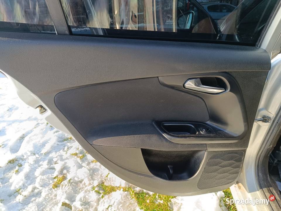 Fiat Tipo 2017 elementy wnętrza na czesci osobowe Samochody na części Przymiarki