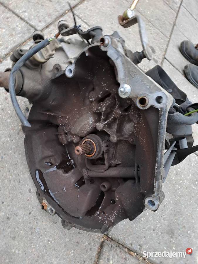 Peugeot 206 14 8V 75 skrzynia biegów kod 20CF09