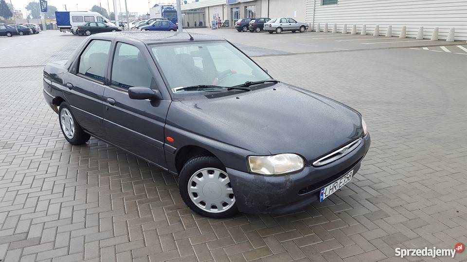 Ford Escort 16 16v GHIA Okazja poduszka powietrzna lubelskie Hrubieszów sprzedam